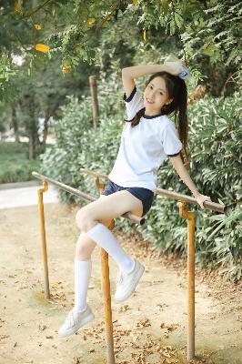 免费看！妈妈你真棒插曲究竟藏着怎样的惊喜？10个不容错过的精彩瞬间！